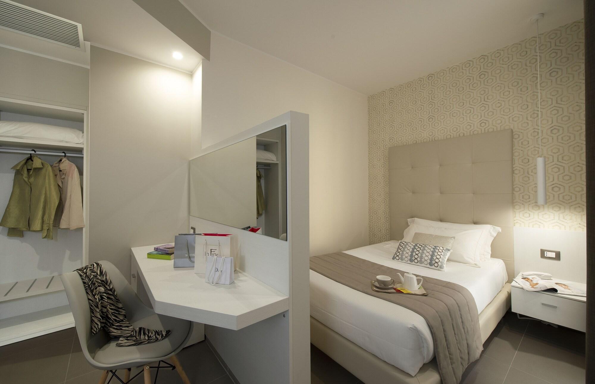 Hotel H21 ミラノ エクステリア 写真