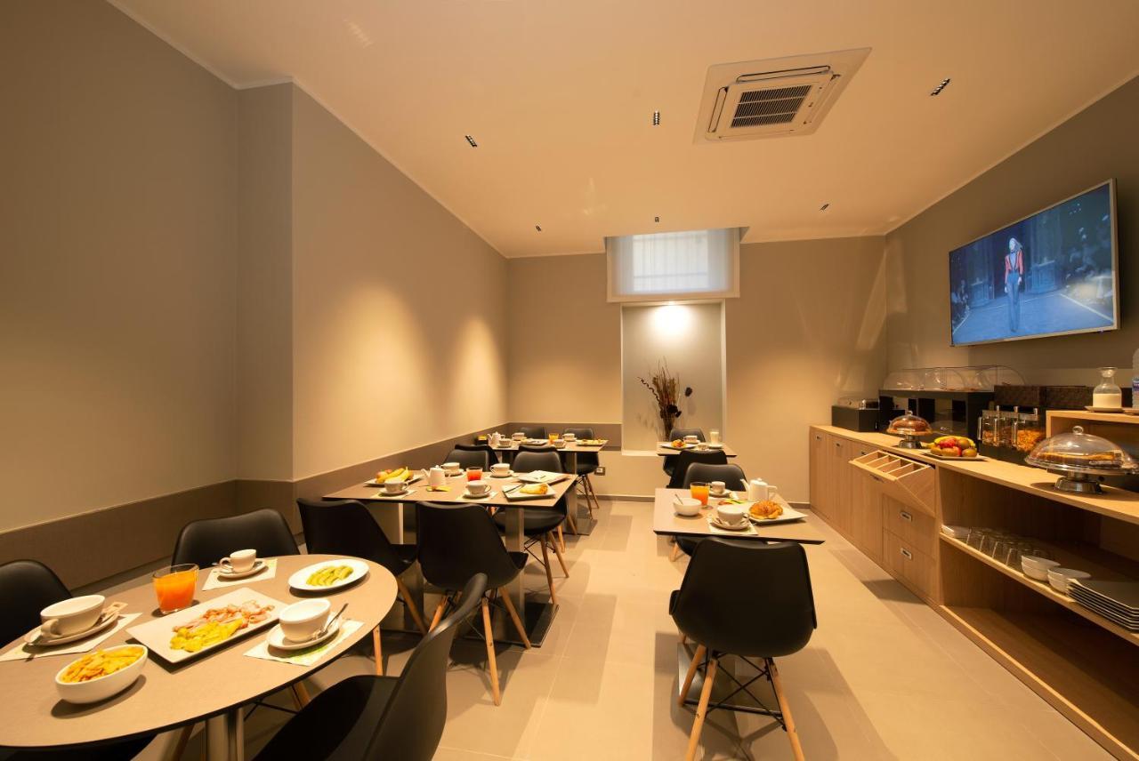 Hotel H21 ミラノ エクステリア 写真
