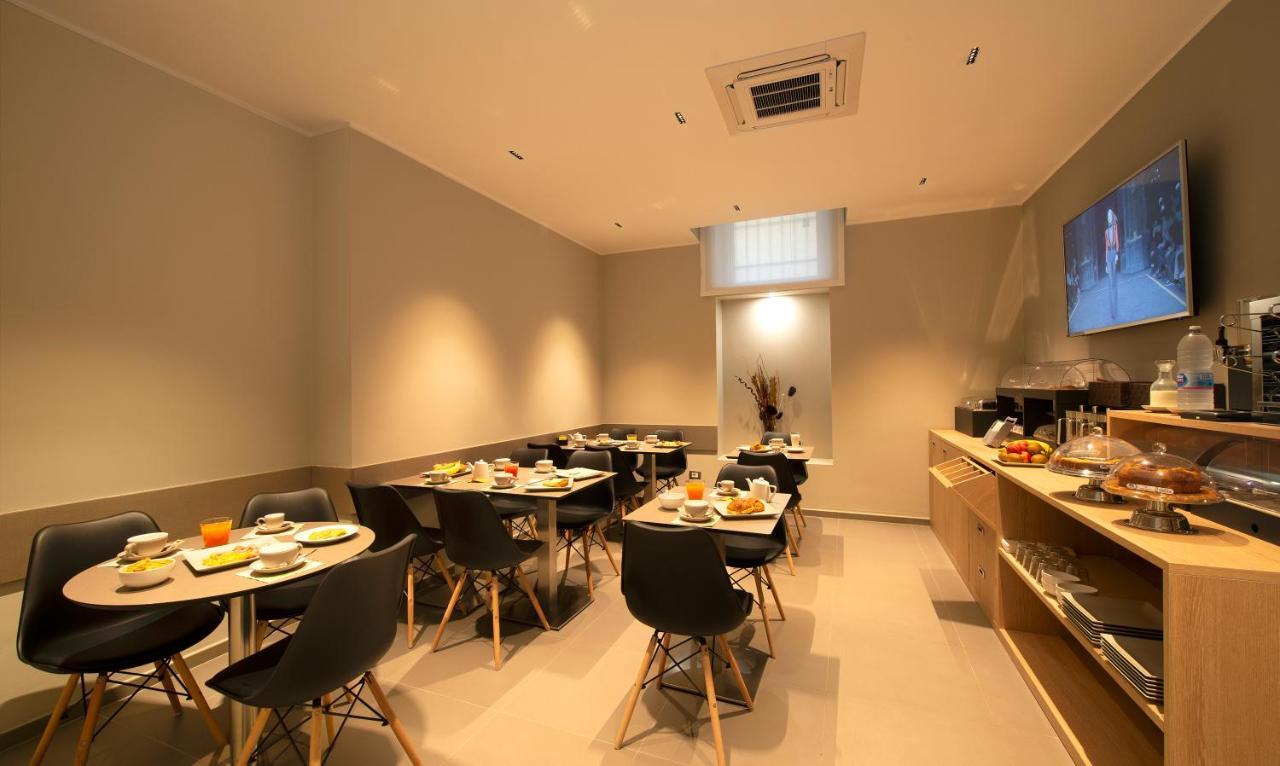 Hotel H21 ミラノ エクステリア 写真